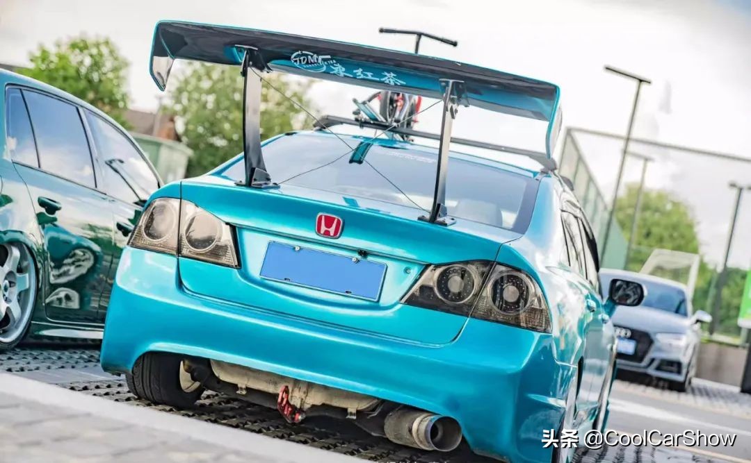 可盐可甜的cc,本田八代思域效果图