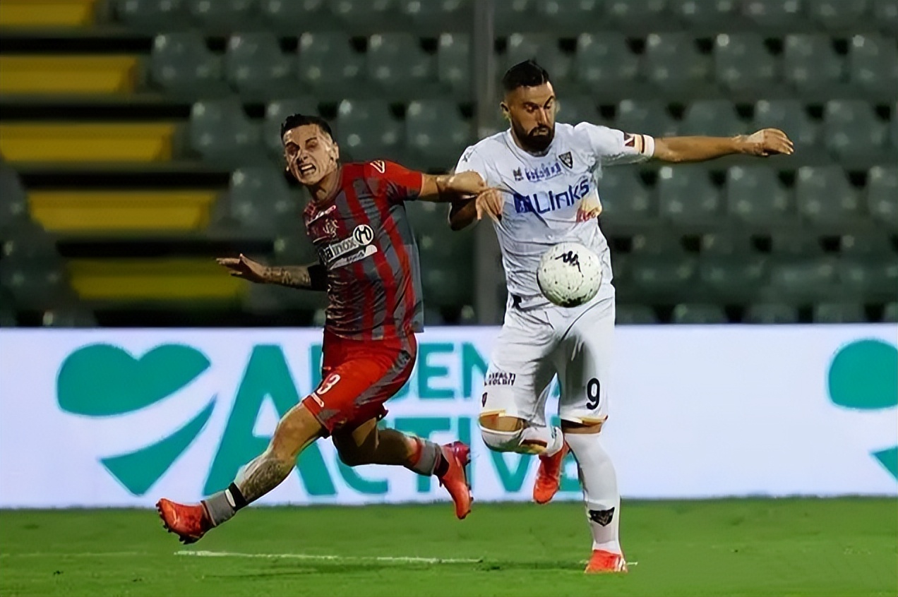 罗马对克雷莫纳上半场结果,意甲克雷莫纳vs罗马比赛直播