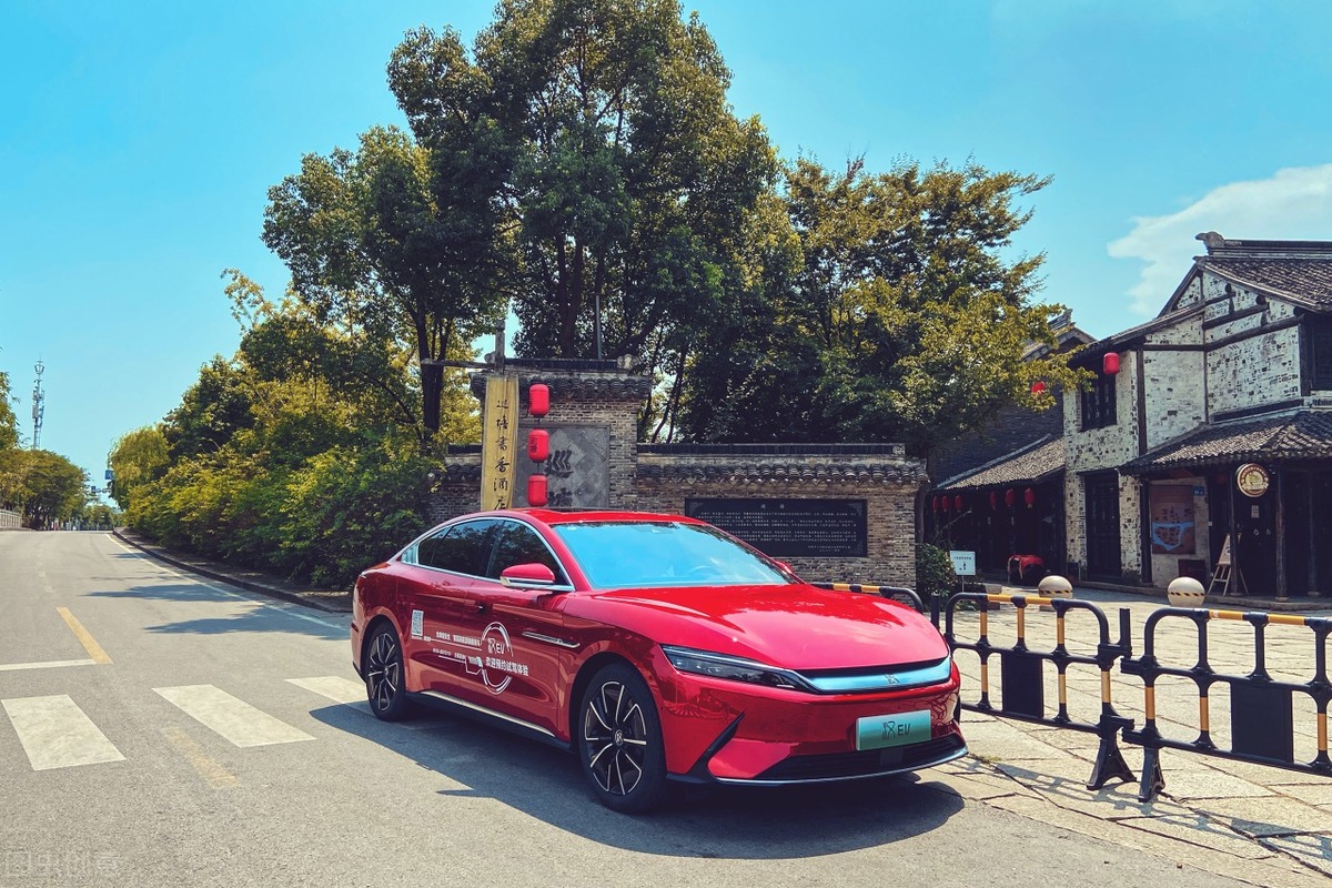 比亚迪dmi混动怎么样,比亚迪dm和丰田混动有什么不同