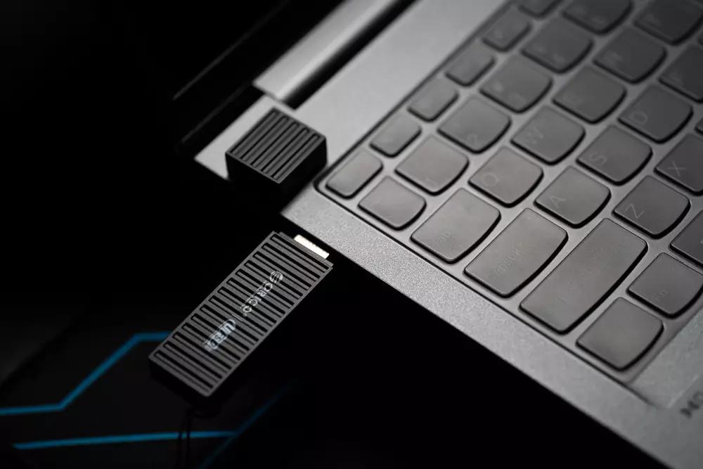 又快又稳又小巧，速度零折扣的ORICOUFSD-J快闪U盘体验