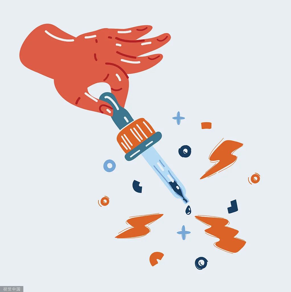 精华油和精华液有什么区别,干性皮肤用精华液还是精华油