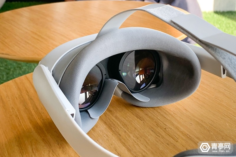 pico4vr一体机,vr眼镜pico4开箱