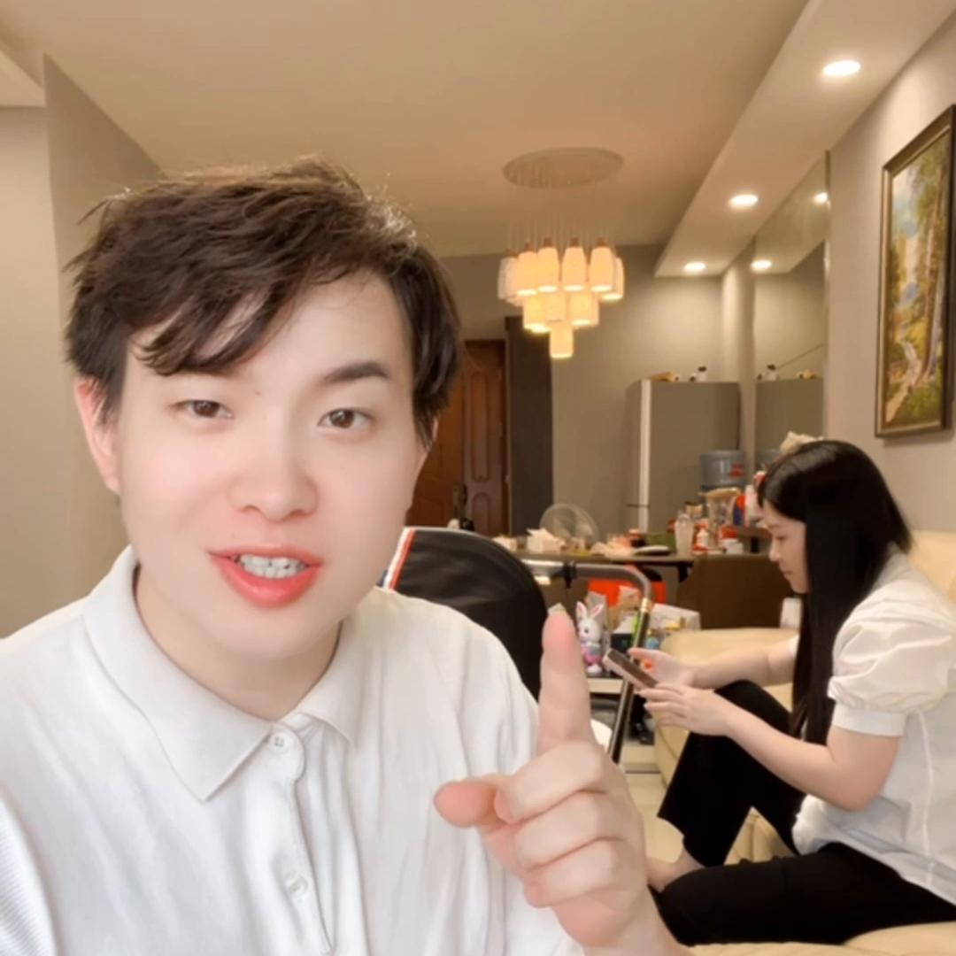 15岁孩子头油有头屑用什么洗发水,哪种洗发水适合头油头屑粗硬发质