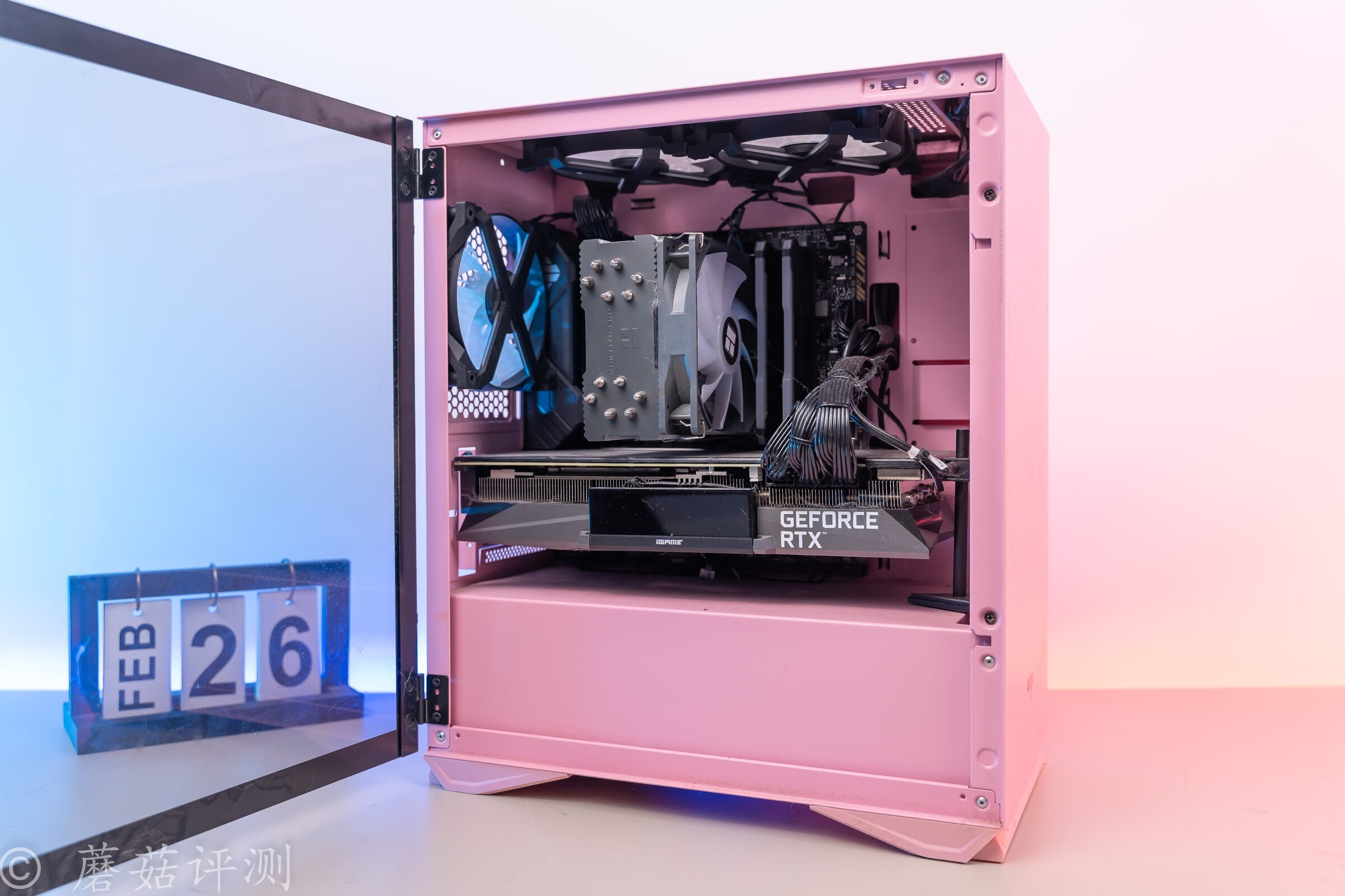 连续多日的高温，让朋友家的主机燥热难耐、更换机箱散热后获新生