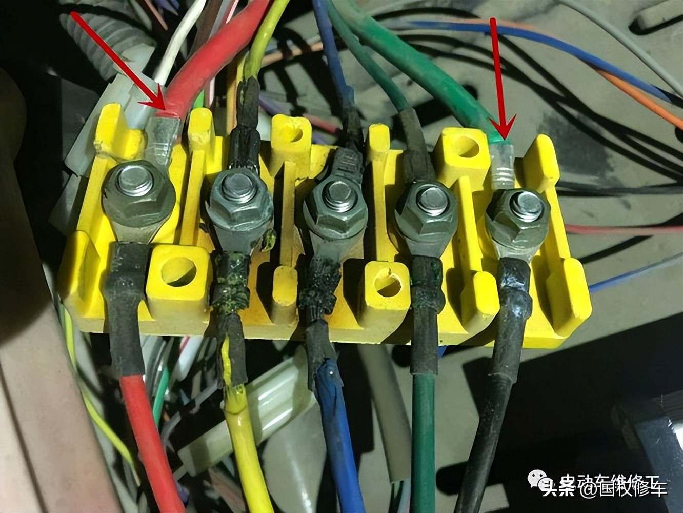 电动车突然没劲,电动车突然没劲跑得慢怎么回事