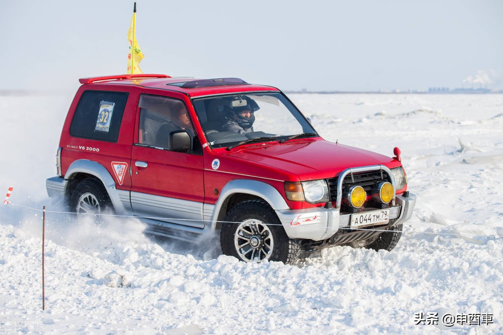 三菱帕杰罗2022款mini,三菱帕杰罗2024试驾