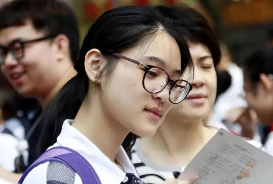 2023年高考满分作文精选范文,2023高考作文题目让人惊艳