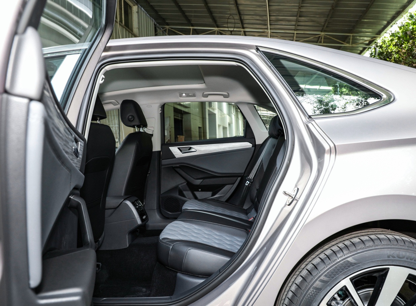 全新大众速腾哪一款性价比高,大众速腾1.5t卓越版顶配