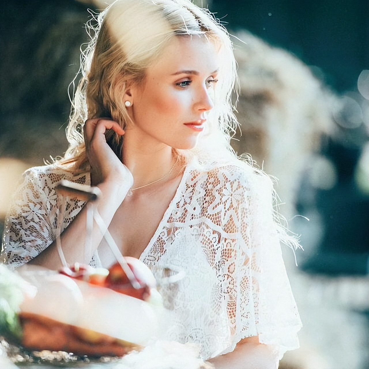 罗伊斯老婆斯嘉丽什么星座,罗伊斯女友斯嘉丽世界杯