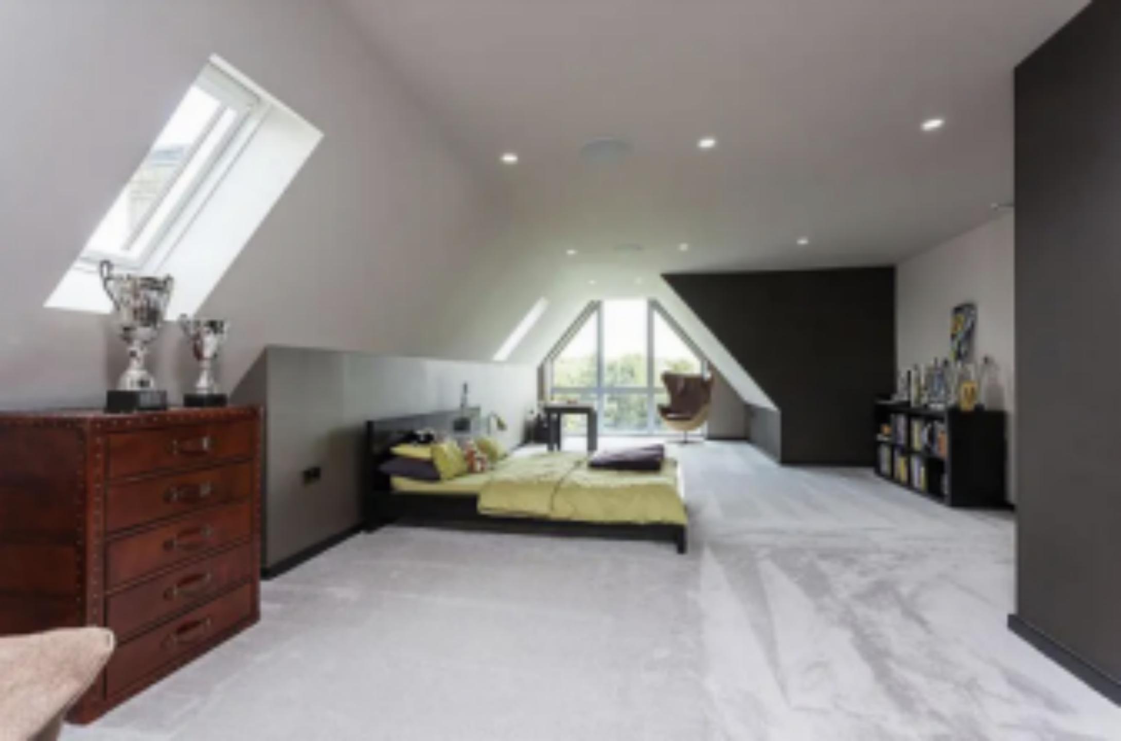 贝克汉姆和c罗谁有钱,贝克汉姆和c罗谁商业价值大