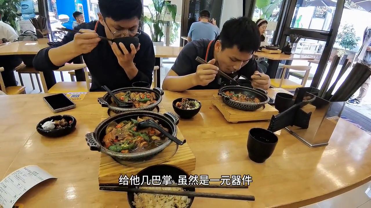 小型电风扇坏了怎么维修,小型风扇坏了去哪里维修