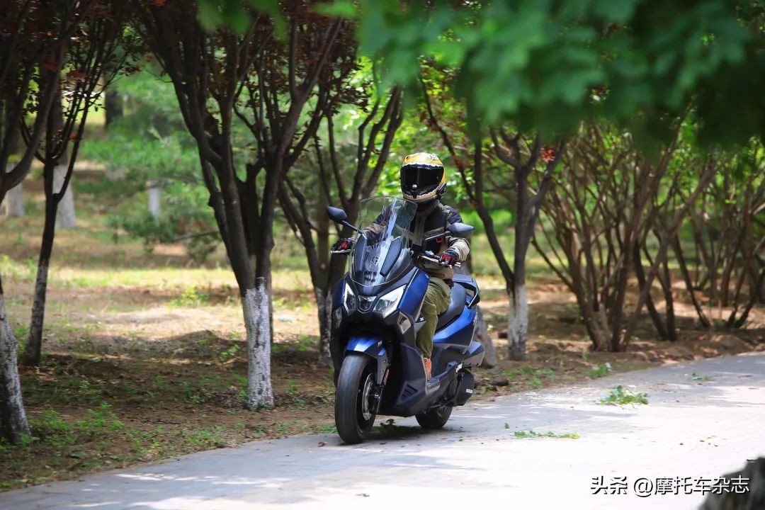 舒适轻松又有劲儿试驾三阳joymax,三阳joymaxz这车怎么样