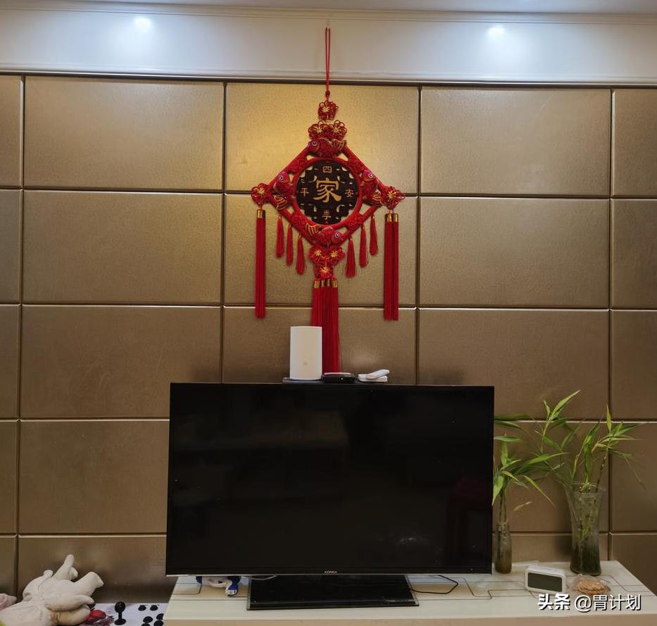 除夕夜：不管新房旧房，客厅不要忘了挂中国结！新的一年红红火火