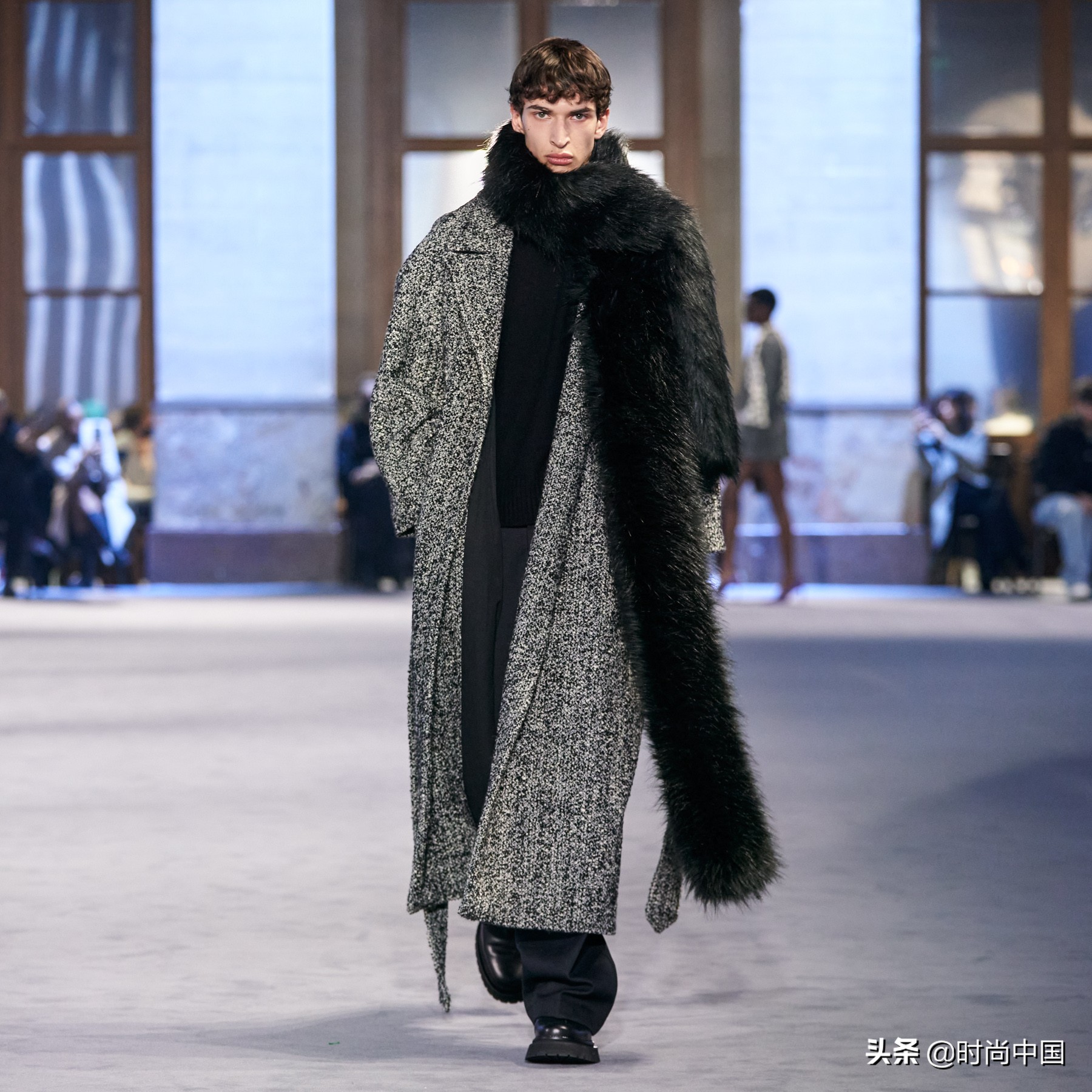 时尚秀场|巴黎地铁万花筒——AMI2022年秋冬时装秀