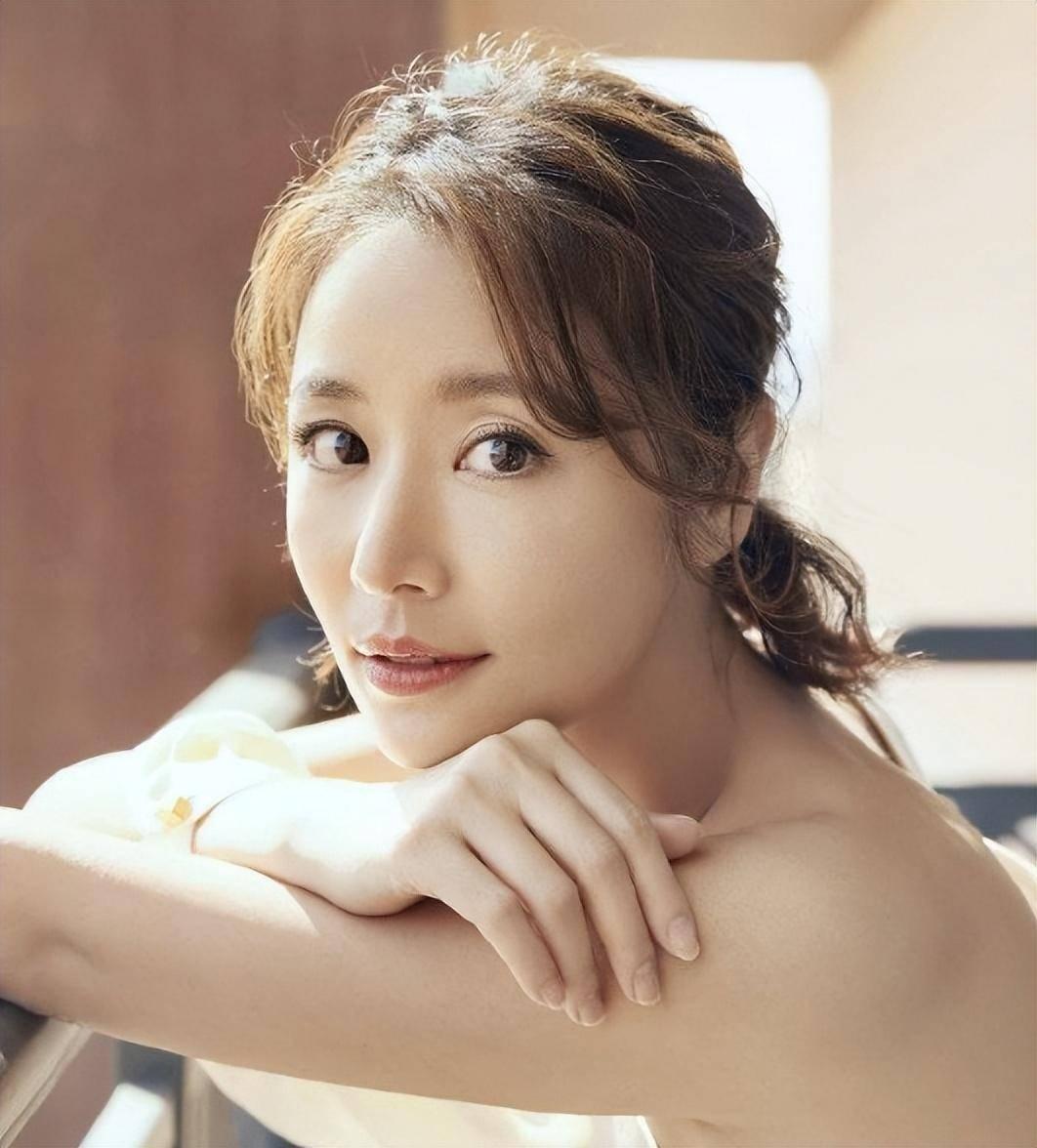 林心如苏有朋拥抱吻戏视频,林心如和苏有朋同框