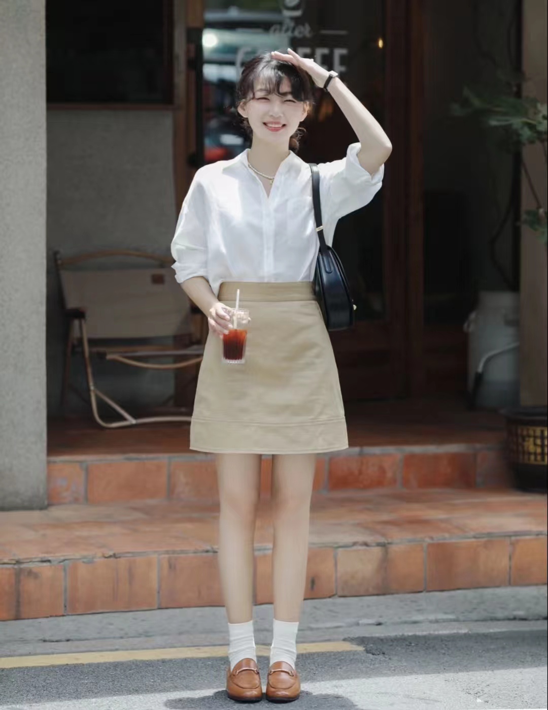 穿黑色半身裙配什么鞋好看夏天,女大码西装垂感半身裙夏天