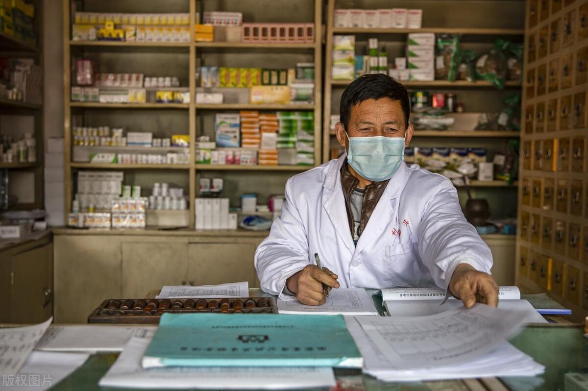 中国现代中医十大名医排行榜,中国从古至今著名的中医名家有谁