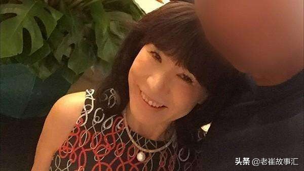 62岁大妈佯装38岁少妇,诈骗多名日本富豪,竟为*养包**小鲜肉?