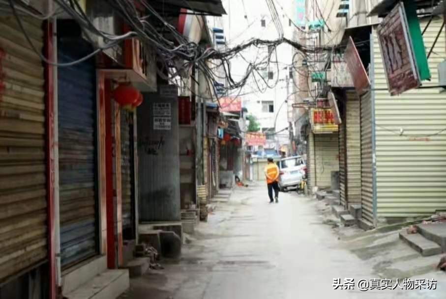 乡镇开一家米粉店能有多少收入,小县城开一个米粉店一个月的收入