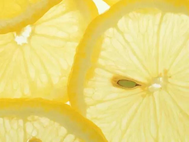 温柔清冷入骨的男主小说推荐,偏执温柔深情男主小说推荐