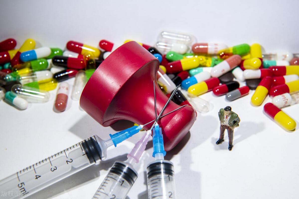 法律科普：低热患者，门诊输液死亡谁应该负责？