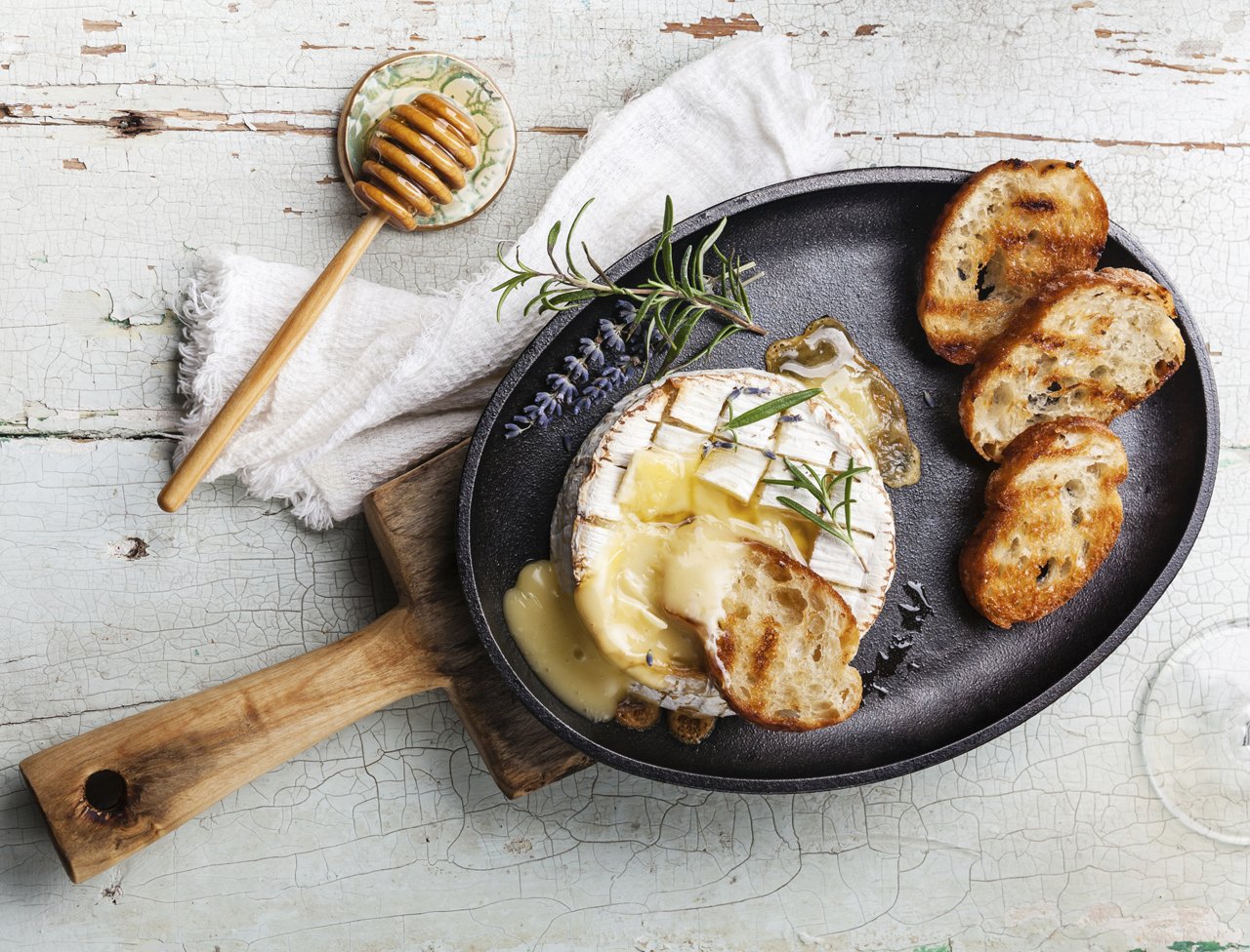 量产与传统工艺的战争：法国知名奶酪卡门贝尔正迈向绝迹之路？