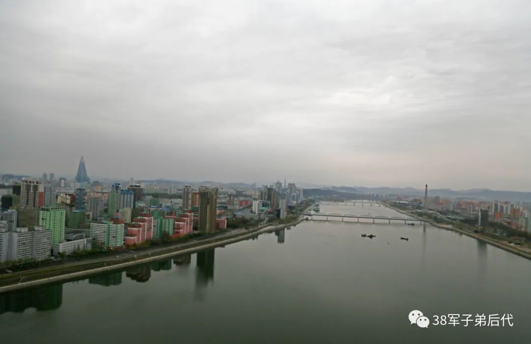 38军老兵朝鲜,朝鲜平壤万景台少年宫牡丹峰