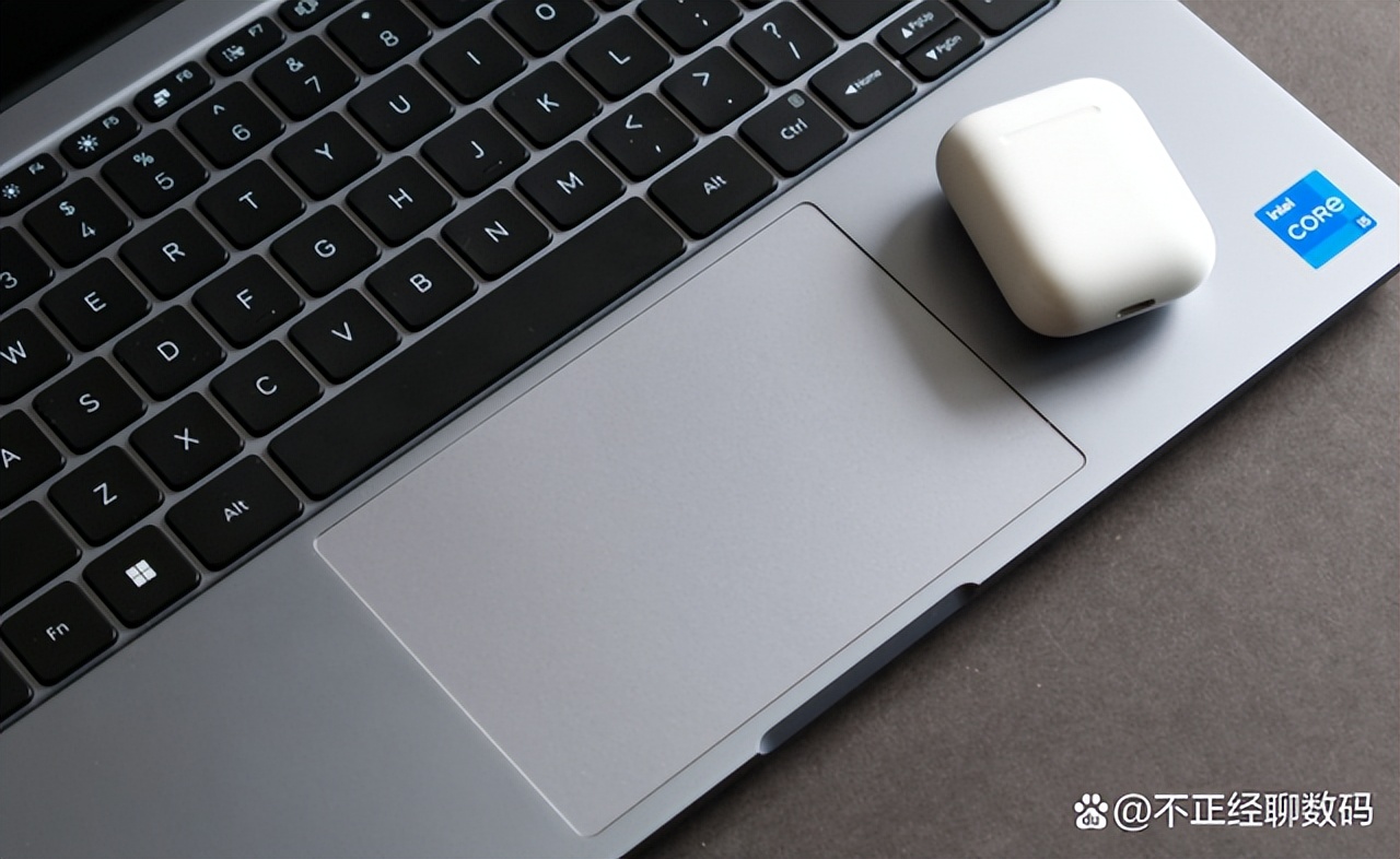 小米note11pro和k40哪个好,新款小米笔记本pro评测