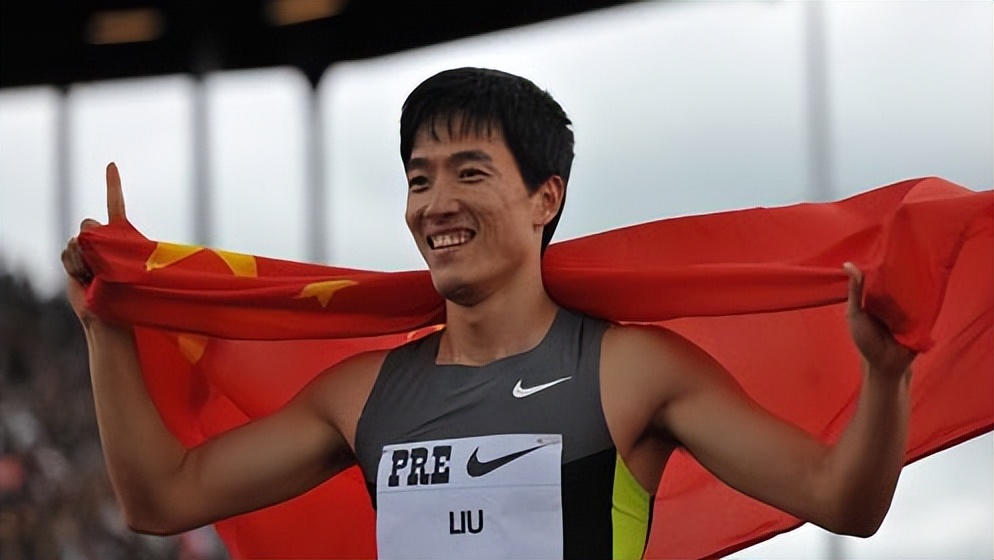 亚洲飞人刘翔现在干什么,现在才知道刘翔当年有多厉害