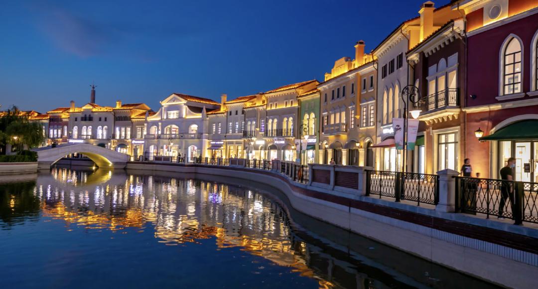 好看又好逛，不愧是济南的夜！来感受济南夜晚的美好吧~