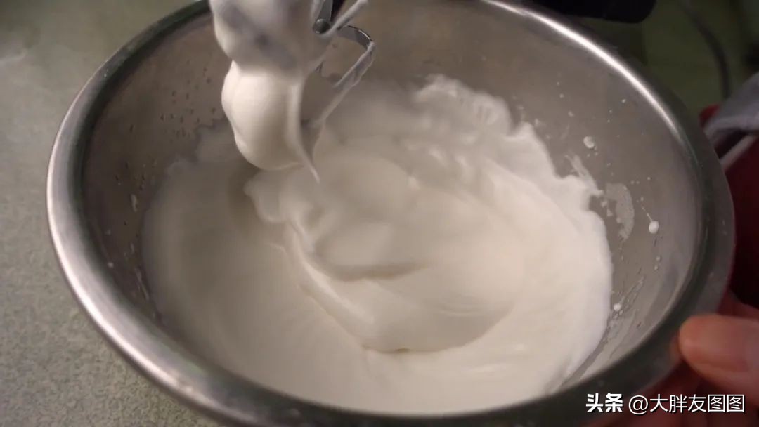 六寸戚风蛋糕一直失败怎么办,零失败戚风蛋糕方子做纸杯蛋糕