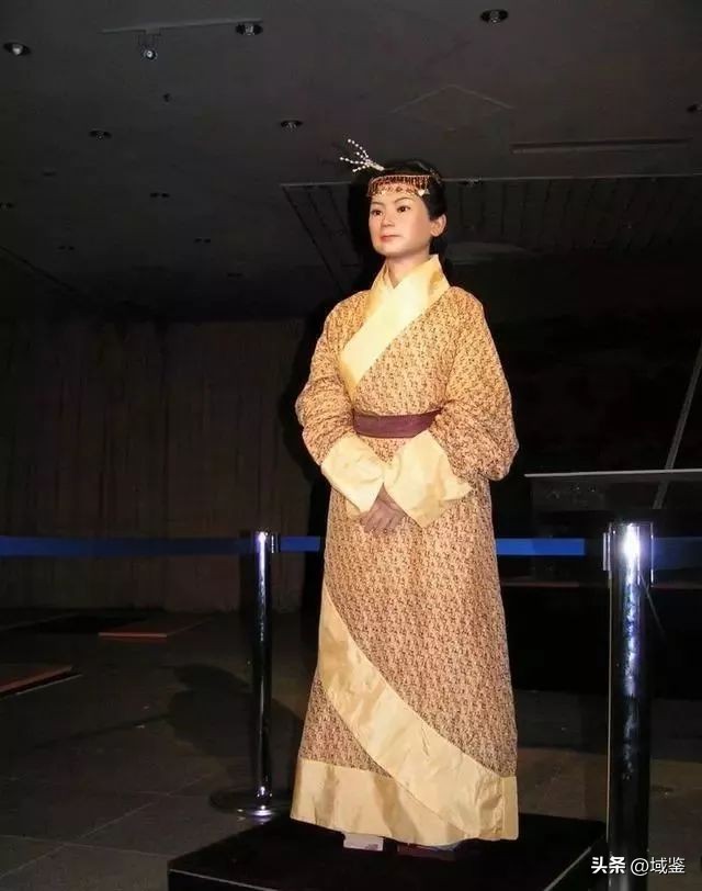 马王堆汉墓女尸真容还原,马王堆女尸千年不腐完整版