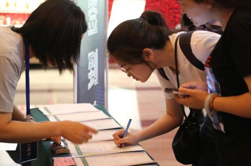 专科可以读的中外合作办学,专科可以报考的中外联合办学