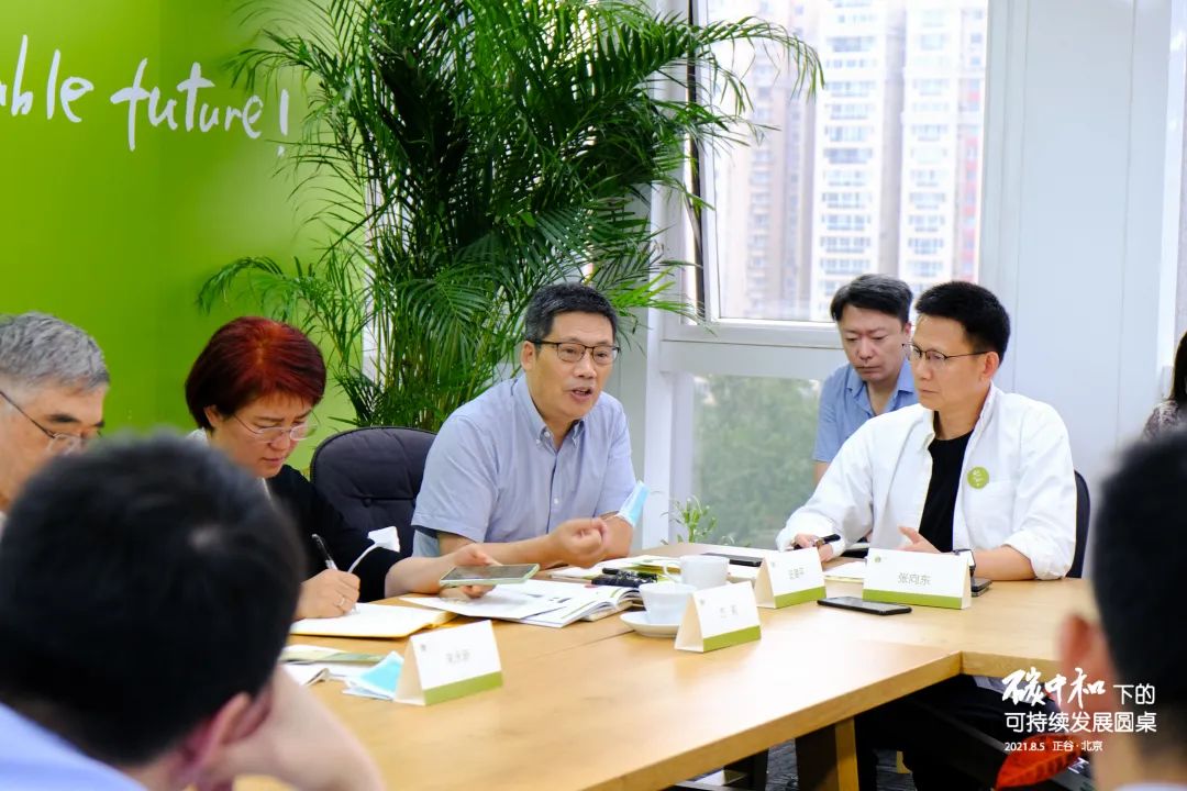 养活8000万人需要多少粮食,养活6亿人每年需要多少吨粮食