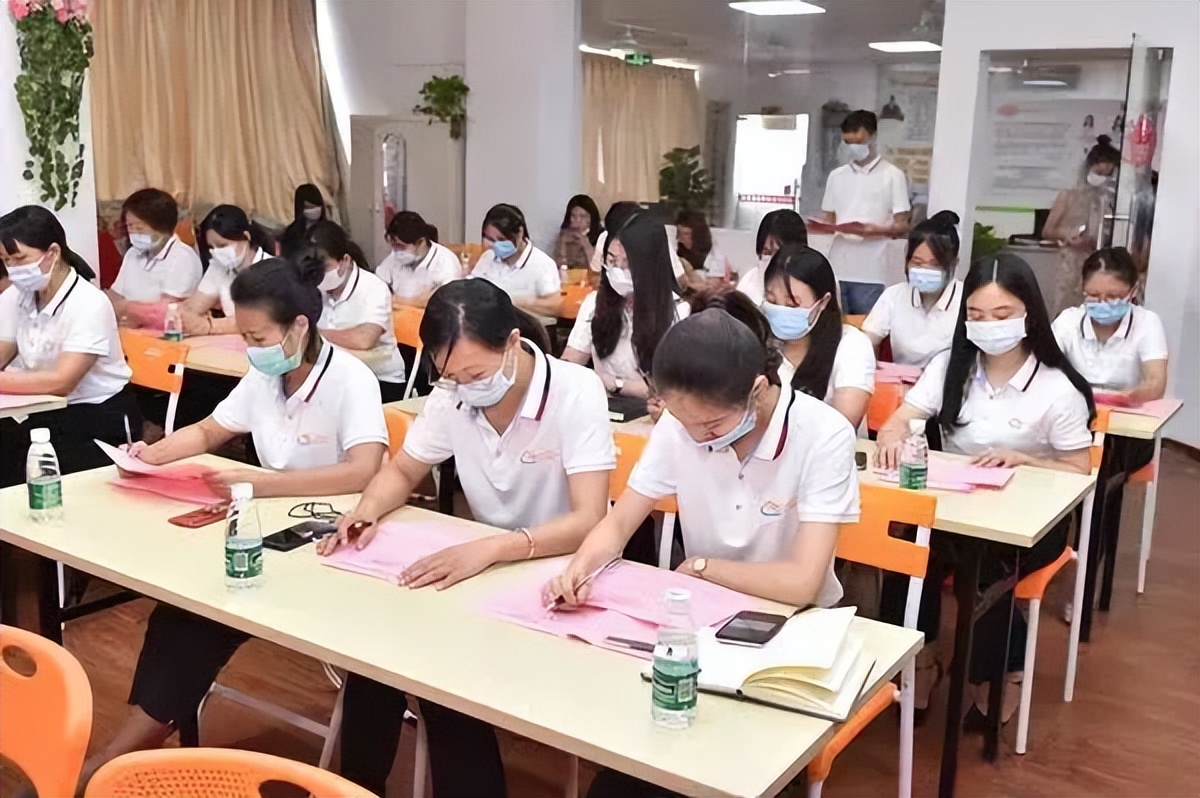 新手入手开家政公司的流程及条件,想创业开家政公司起步怎样做