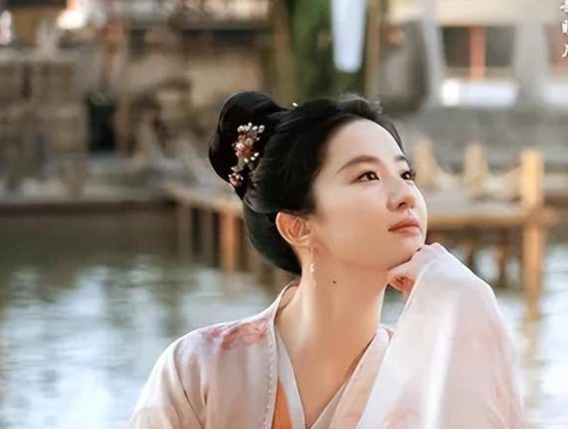 名和利救不了贾乃亮,名和利救不了吉克隽逸