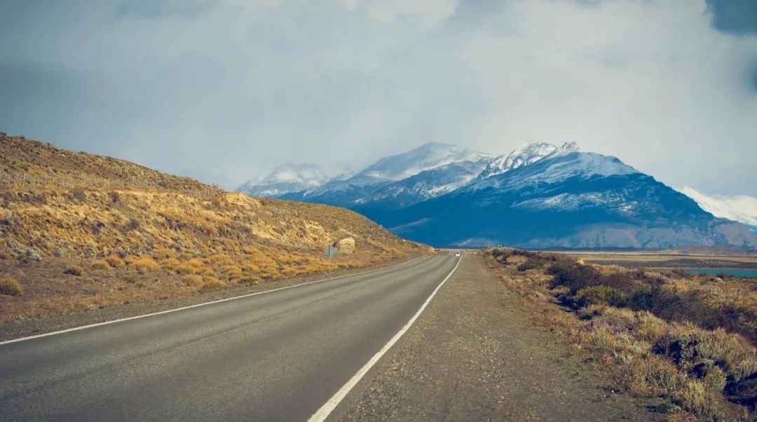 歌词经典语录100句,最打动人心的经典歌词句子