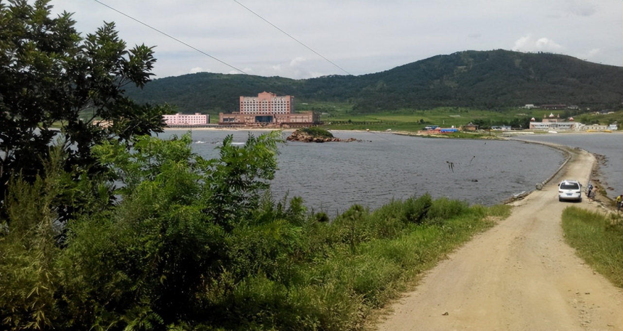 朝鲜人在中国做生意,朝鲜人国内做生意