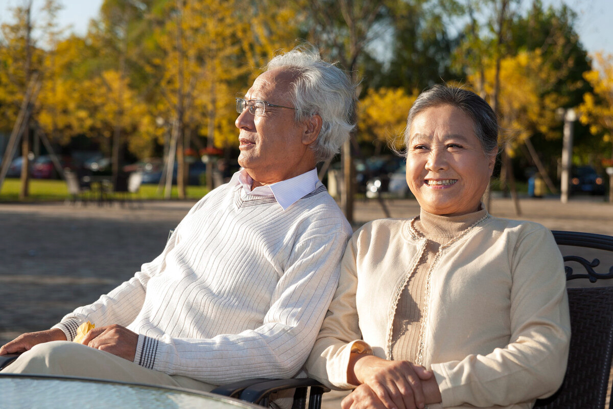 65岁阿姨坦言:帮儿女带娃时,先谈好这3个条件,避免吃力不讨好