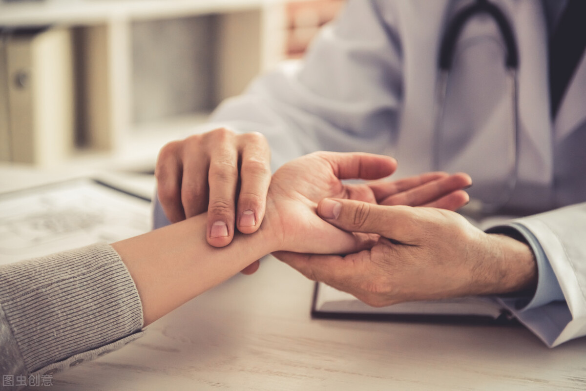 血瘀的人有什么症状呢,血瘀的五大表现如何治疗