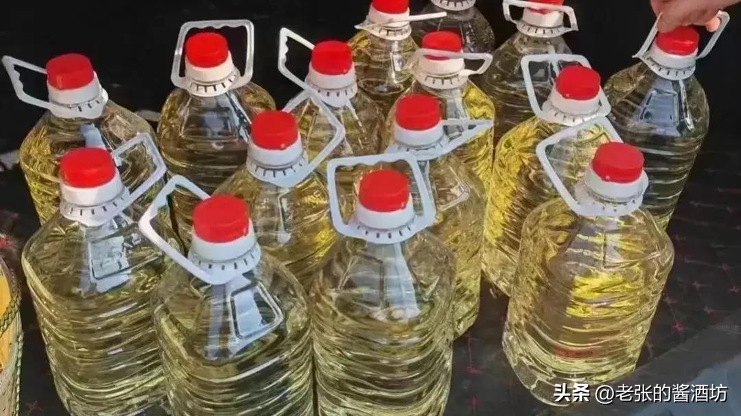 发黄老酒,陈年酒是变黄好还是没有变黄好