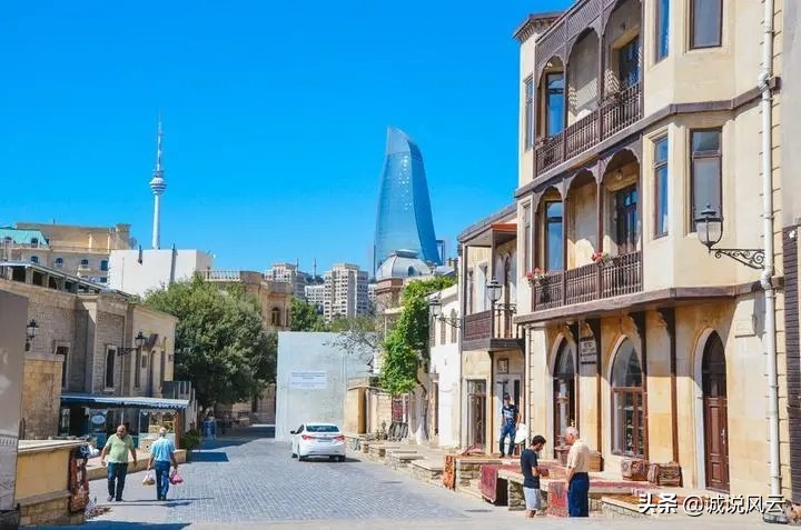 阿塞拜疆19年GDP总值依然低于500亿美元，那么经济总体表现如何？