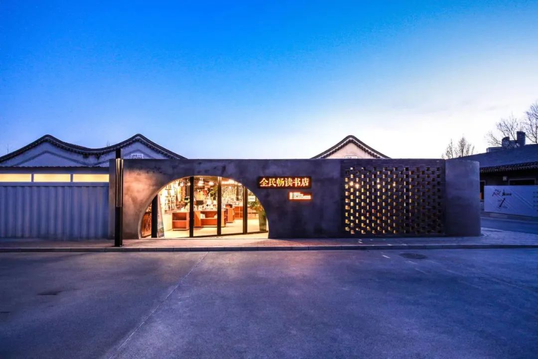 2022，你还相信开店吗？|疫情下来自21位「店主」的自述