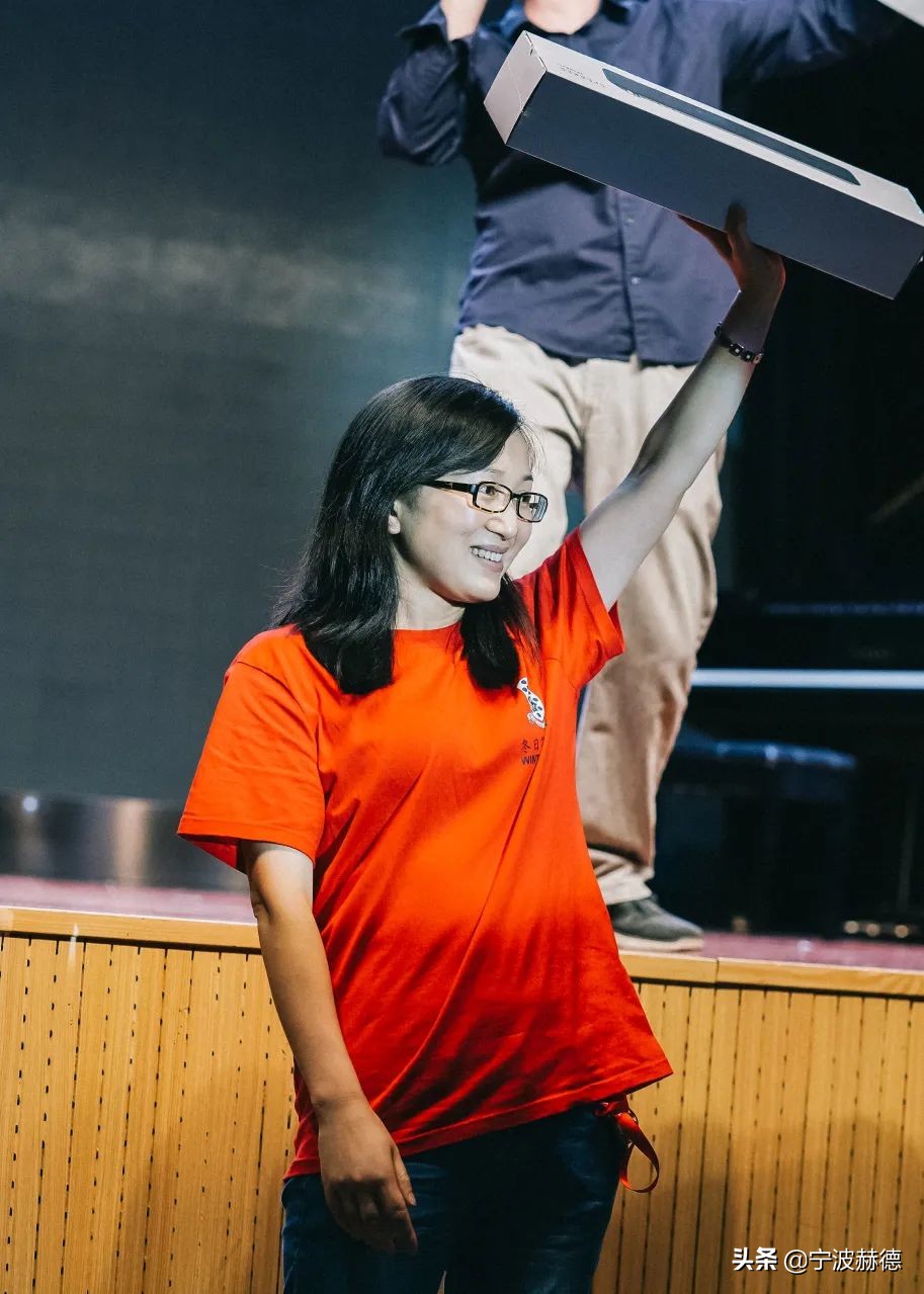 除了直升初中部，赫德6年级还有哪些特点？