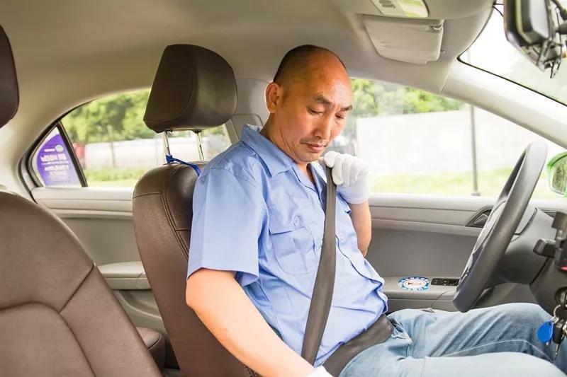 哪个网约车平台抽佣降到15%,什么时候降低网约车抽佣