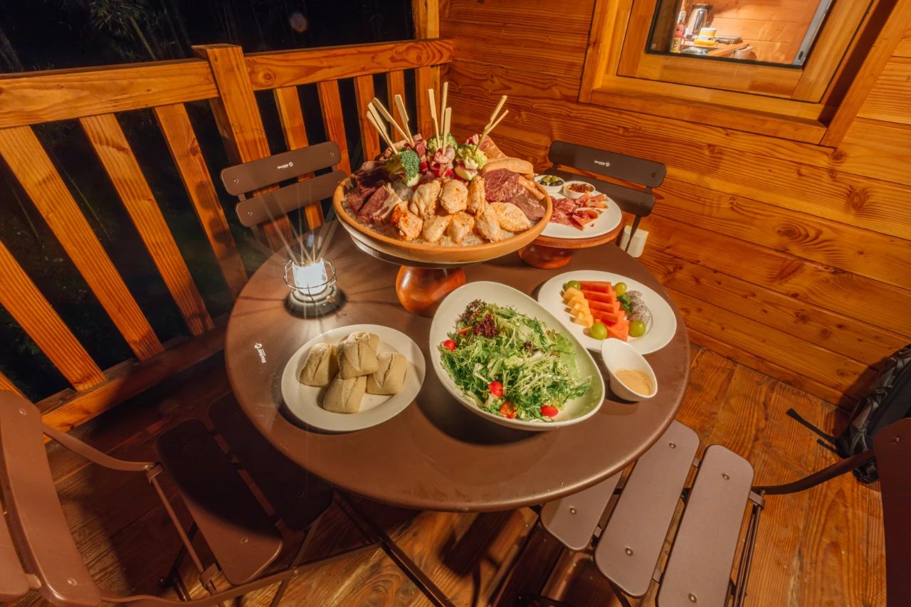 国内知名木屋营地,顶级浪漫营地