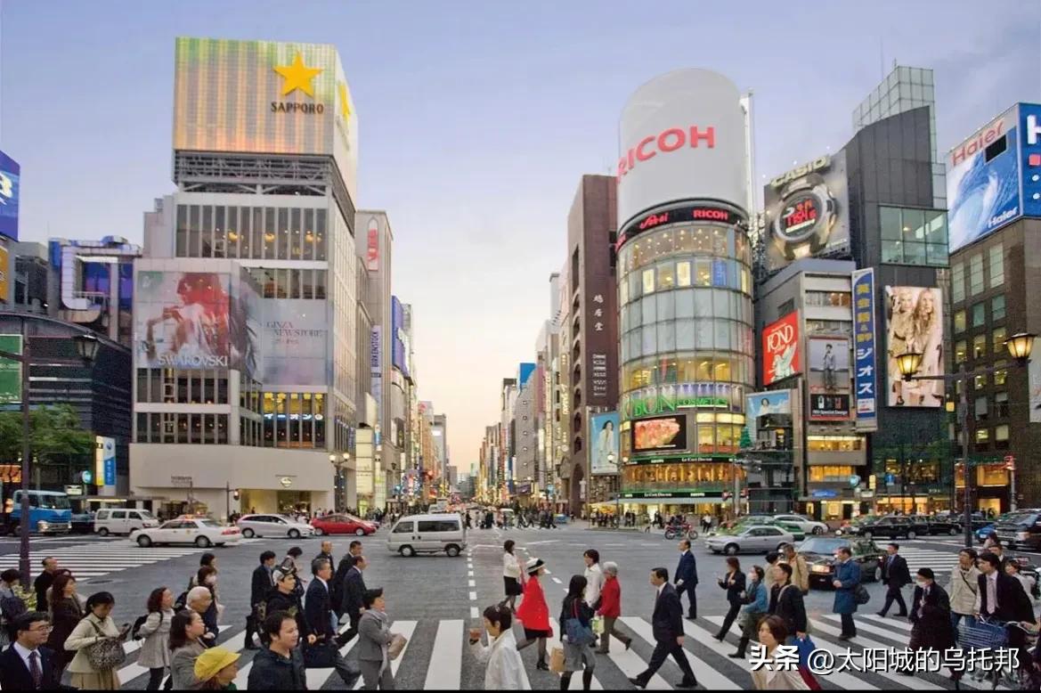 日本“中文标语”走红，中国人哭笑不得：建议好好学习汉语