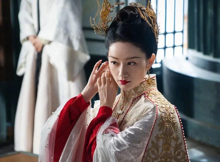 不算特别惊艳却能红的五位女星,长相妩媚却情史干净的五位女星