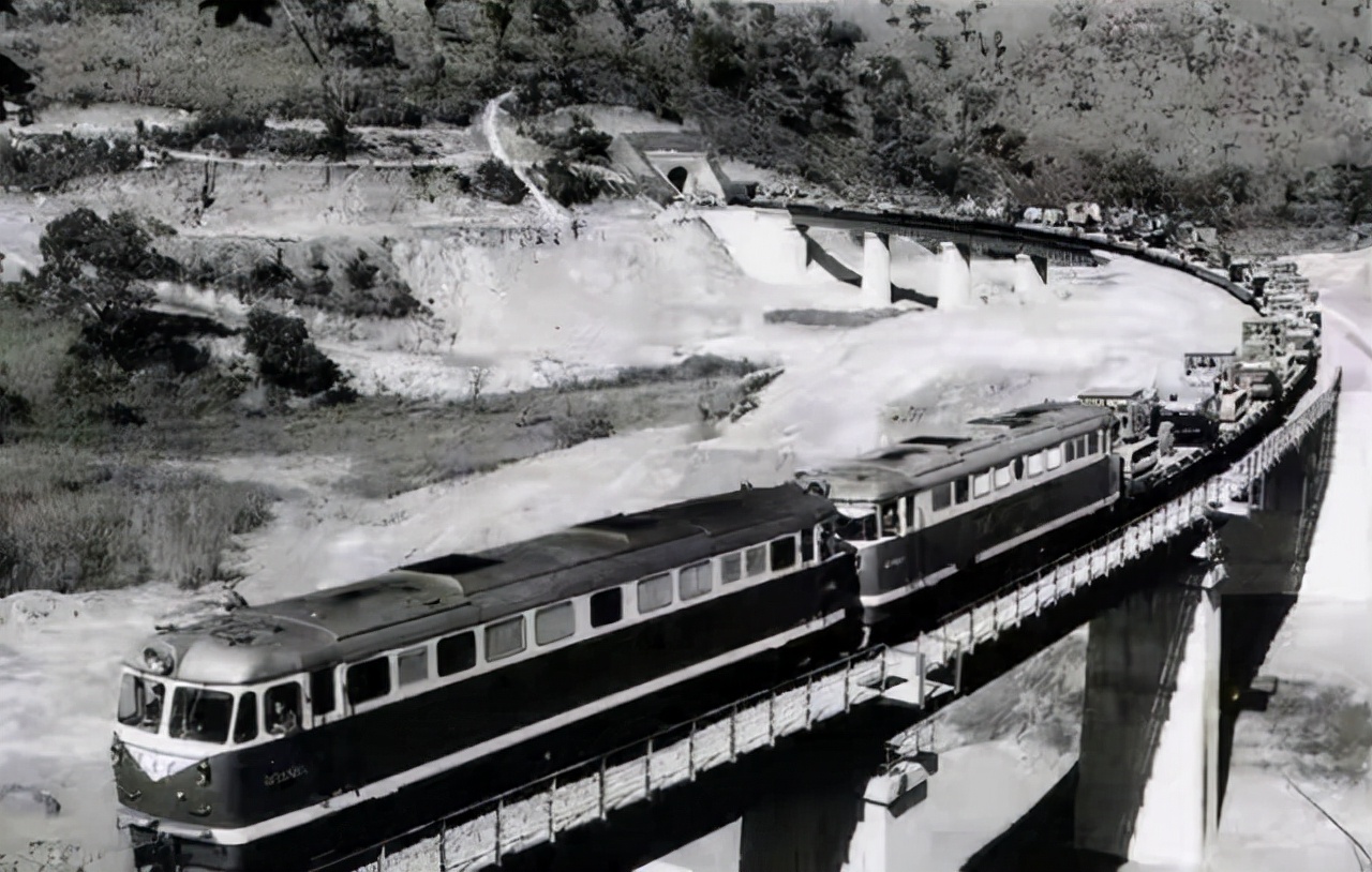 中国女商人在非洲被判15年监禁,行为引发众怒,耿爽:绝不袒护