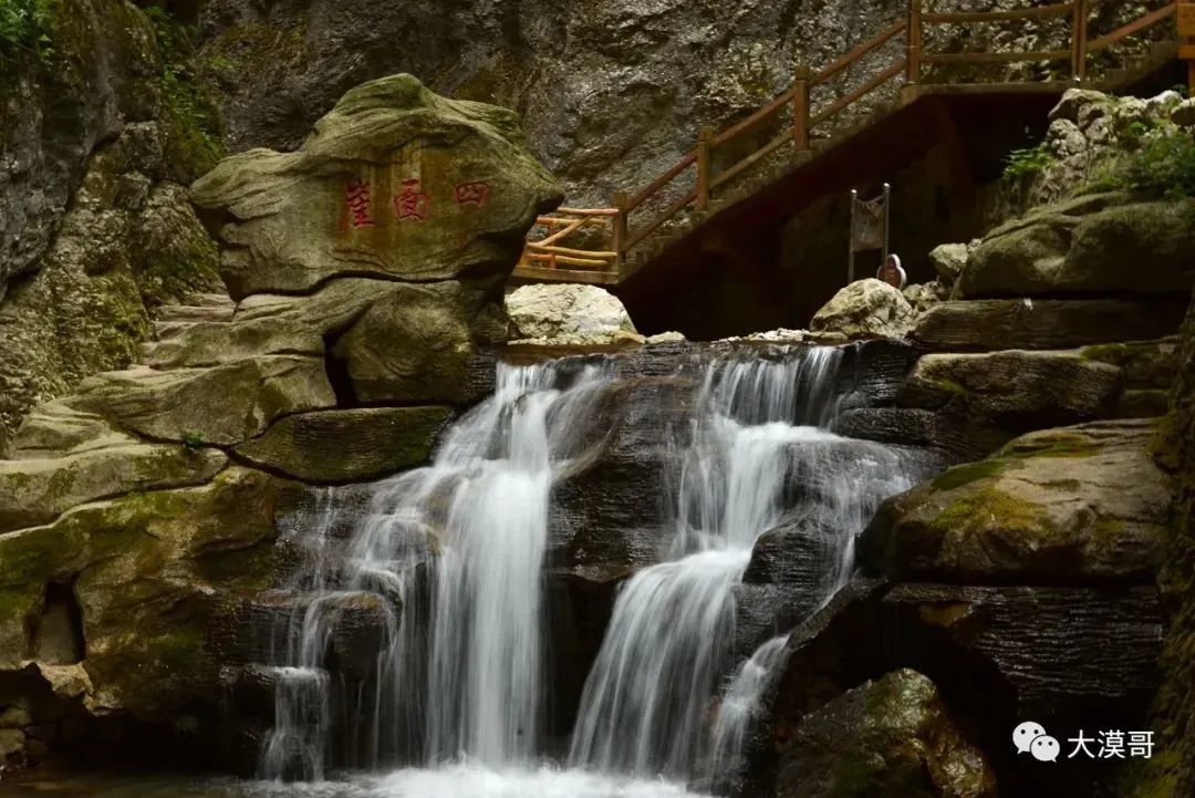 遇见20岁的男孩,遇见20年前的人